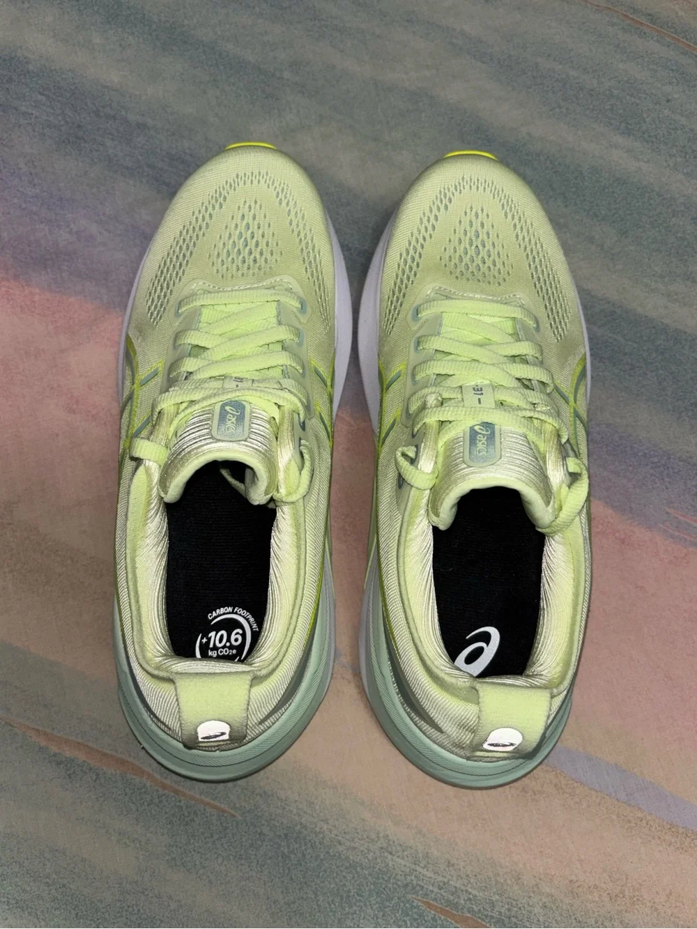 Asics Gel-Kayano 31 Women 9 Running Shoes Cool Matcha Light Celadon 1012B670-300